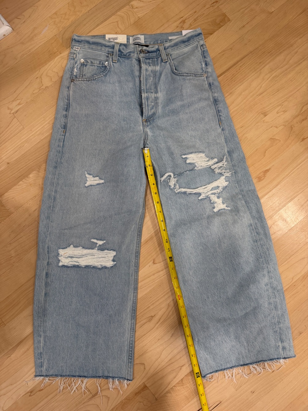 Citizens Of Humanity Light Blue Distressed Cropped Jeans Ayla